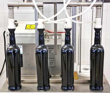 Imbottigliamento olio